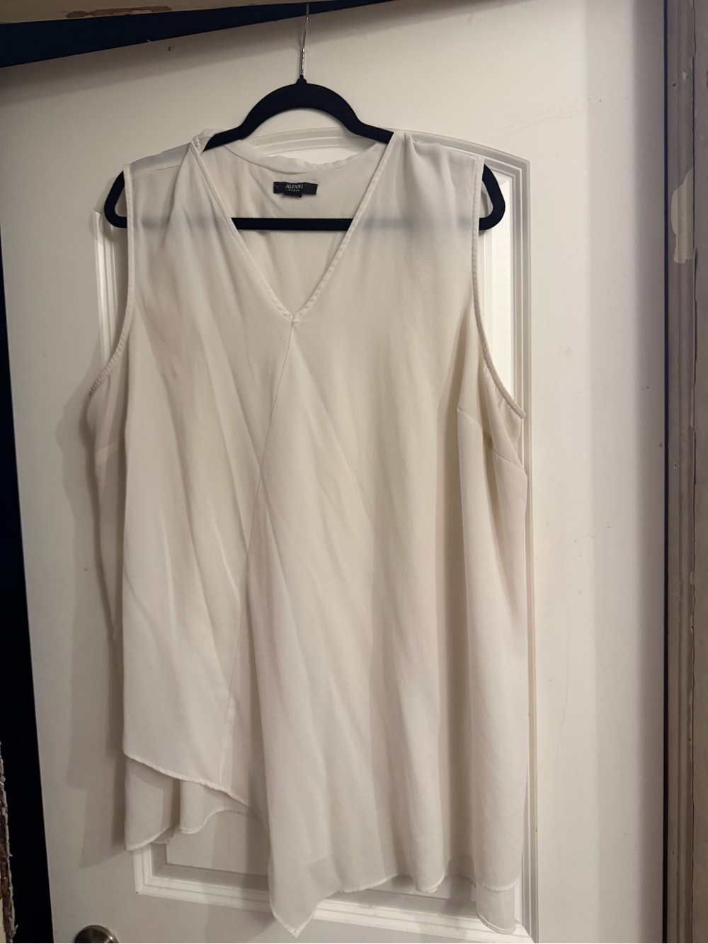 Sleeveless Ivory Layered V-Neck Top